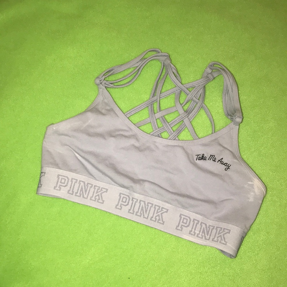 Sports bra